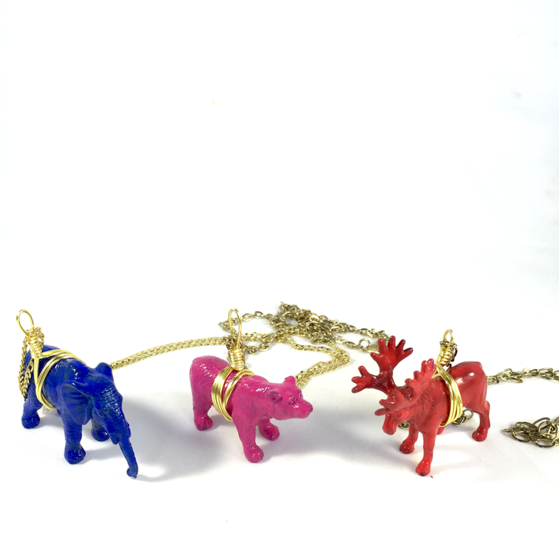 These cute DIY animal necklaces are so fun and easy to make! They make lovely gifts for your fashionable friends or a great jewelry accessory for yourself.