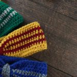 Show your house pride and keep warm this winter with a handmade Hogwarts house crochet ear warmer! Handmade Harry Potter style for the whole family. Easy | Headband | Free Pattern | Cinched | Headband | Beginner Crochet | Do It Your Freaking Self