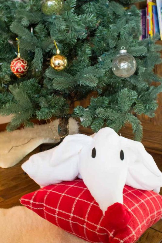 Now you can take Zero from Nightmare Before Christmas with you wherever you go with this DIY Zero Pillow Pal! A great gift for that Tim Burton lover in your life!| Stuffed Animal | Pillow Pet | Sewing project | Kids Gifts | Do It Your Freaking Self