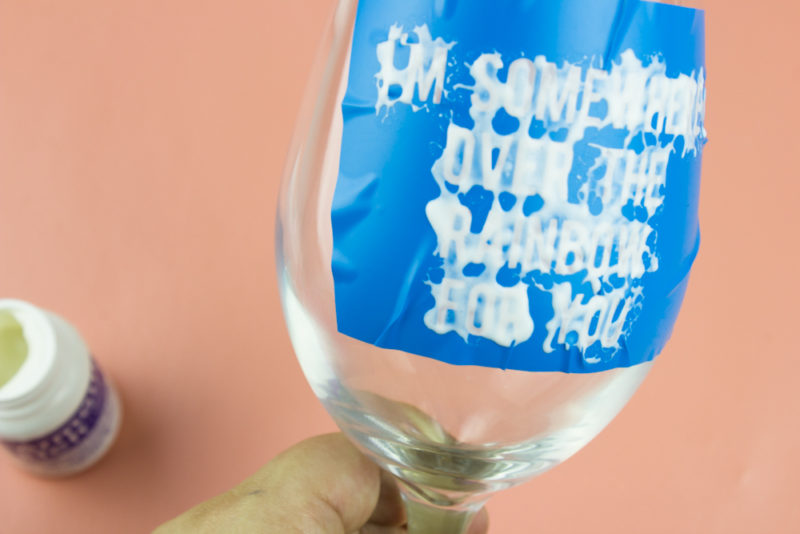 Pair your favorite songs with your favorite wine with these simple Song Lyric Etched Wine Glasses. Great for girls nights, listening parties, hostess gifts and more! #shop msg 4 21+ #cbias #chardonnation #notablesummer