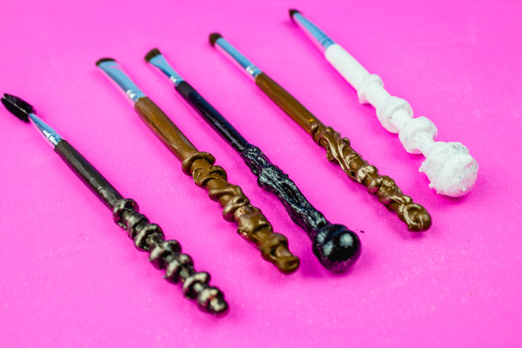 Create your own magical DIY Harry Potter Makeup Brushes for under $10! These brushes will take your makeup game to a whole new spellbinding level.