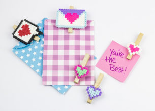 DIY Valentines Bag Clips are a fun and engaging way to add charm and festive touches to your kitchen organization efforts! | #perlerbead #pattern #valentinescrafts