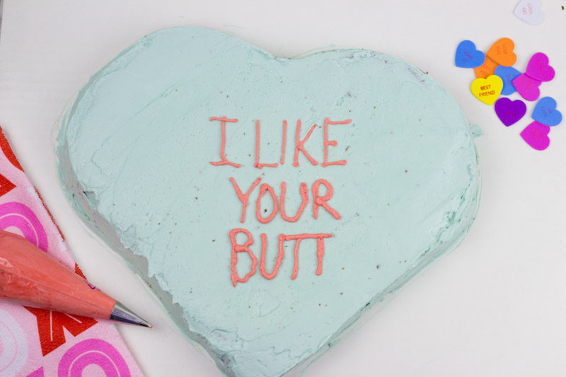 I like your butt heart cake